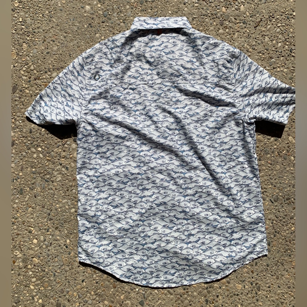 The American Outdoorsman Fish Button Up - Picture 3 of 5